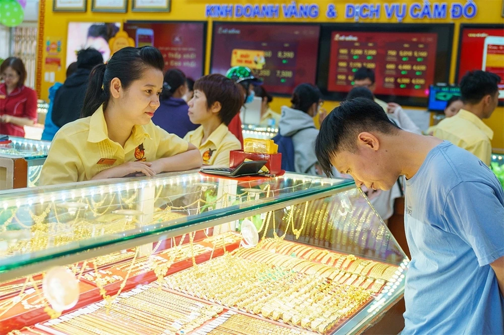 Giá vàng hôm nay 9/6/2026: SJC bốc hơi 7 triệu đồng/ngày, cảnh báo chưa thấy đáy