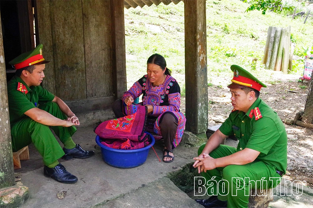 Khát cháy miền đá Hang Kia