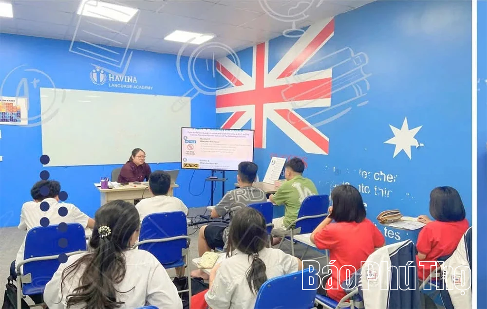 “Chìa khóa” hội nhập cho thế hệ trẻ