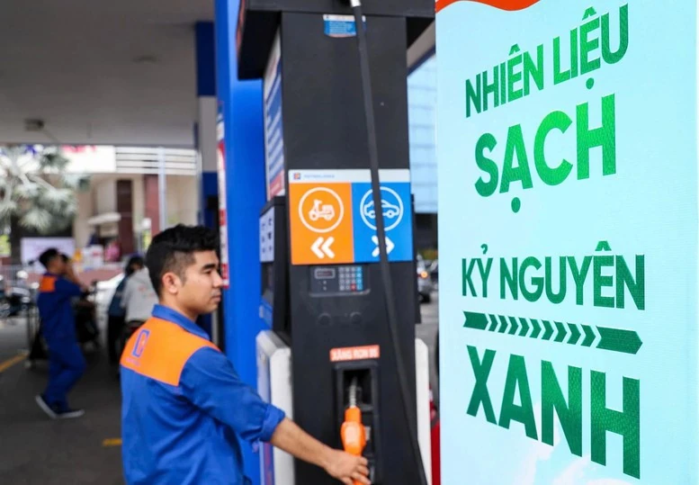 Bộ Khoa học và Công nghệ tăng cường kiểm soát chất lượng xăng sinh học E10