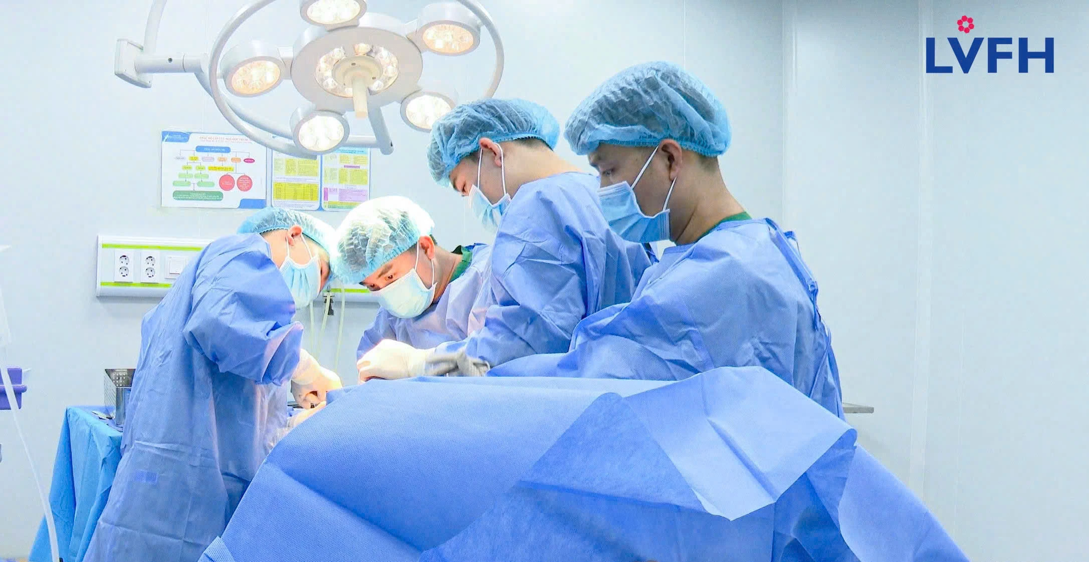 Phẫu thuật gãy cổ xương đùi, bệnh nhân 68 tuổi phục hồi tích cực sau mổ