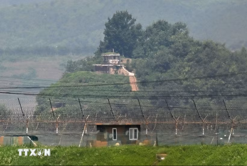 Tổng thống Hàn Quốc xác nhận không còn kênh liên lạc với Triều Tiên