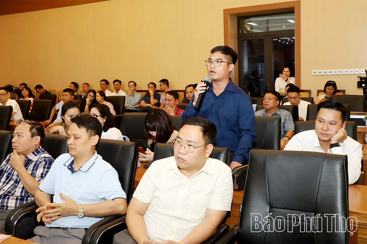 “Tâm sáng, lòng trong, bút sắc” đồng hành cùng khát vọng bứt phá của quê hương Đất Tổ