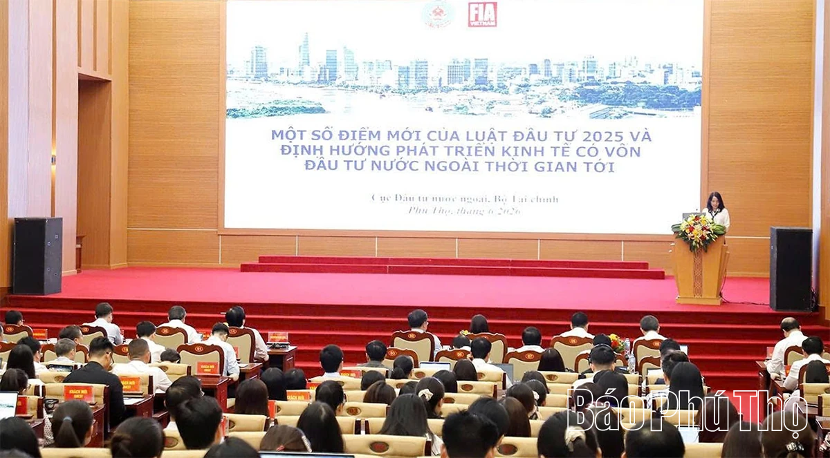 Chính quyền đồng hành - Doanh nghiệp phát triển - Phú Thọ bứt phá