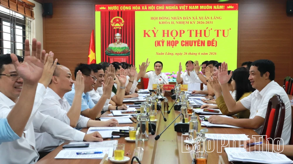 HĐND xã Xuân Lãng thông qua nghị quyết sắp xếp thôn và quyết nghị nhiều nội dung quan trọng