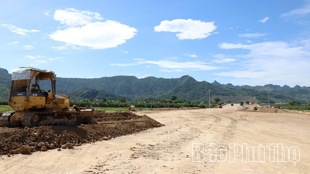 Gỡ nút thắt giải phóng mặt bằng: Không thể để 200 mét cản bước cả dự án