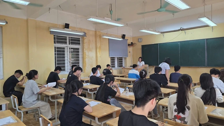 Chuyên gia dự báo phổ điểm thi tốt nghiệp THPT 2026