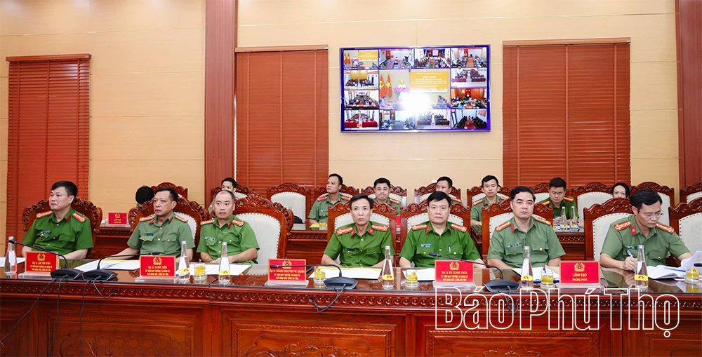 Phú Thọ tiên phong tổ chức hội nghị trực tuyến toàn tỉnh về phòng ngừa vi phạm pháp luật trong lứa tuổi học sinh
