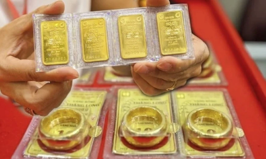 Giá vàng hôm nay (25-6): Vàng thế giới gần thủng mốc 4.000 USD/ounce