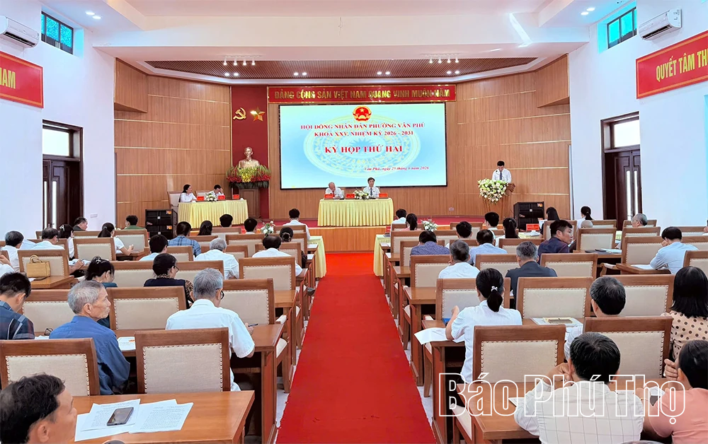 Kỳ họp thứ Hai HĐND phường Vân Phú thông qua nhiều nghị quyết quan trọng