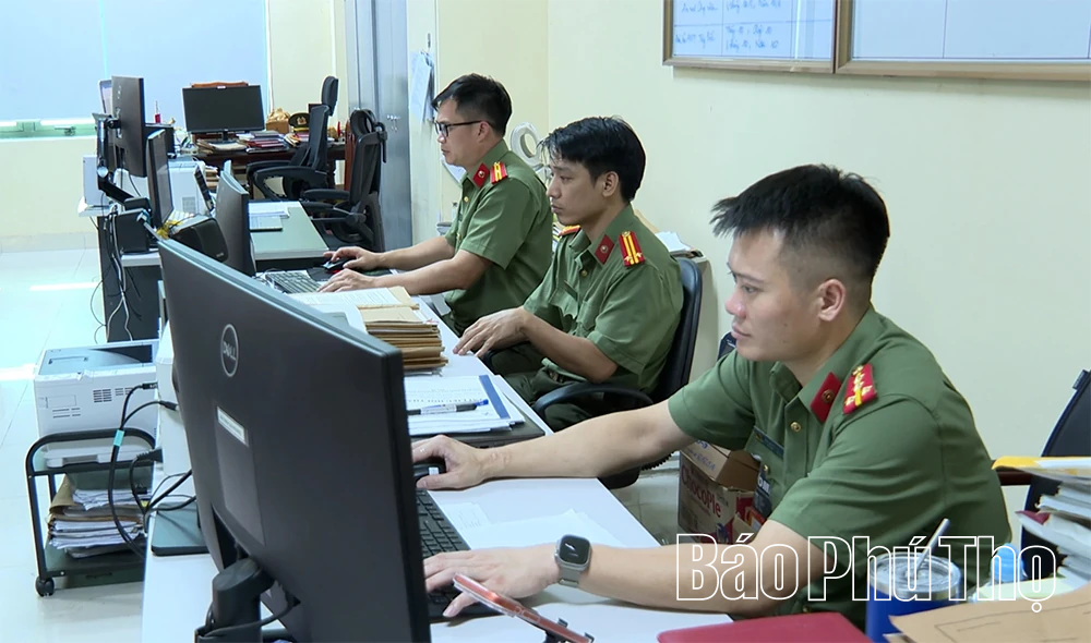 Giữ vững “trận địa niềm tin” trên không gian mạng - Kỳ 2: Cuộc chiến giữ niềm tin trên không gian mạng