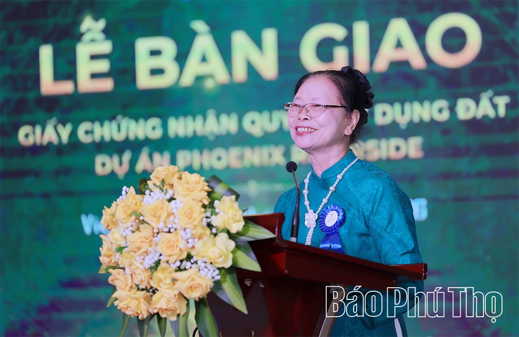 Lễ bàn giao giấy chứng nhận quyền sử dụng đất dự án Phoenix Riverside