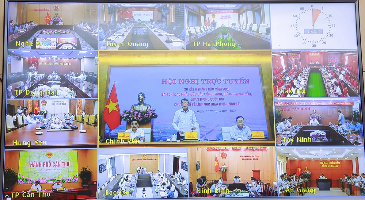 Đẩy nhanh tiến độ các công trình, dự án giao thông trọng điểm quốc gia