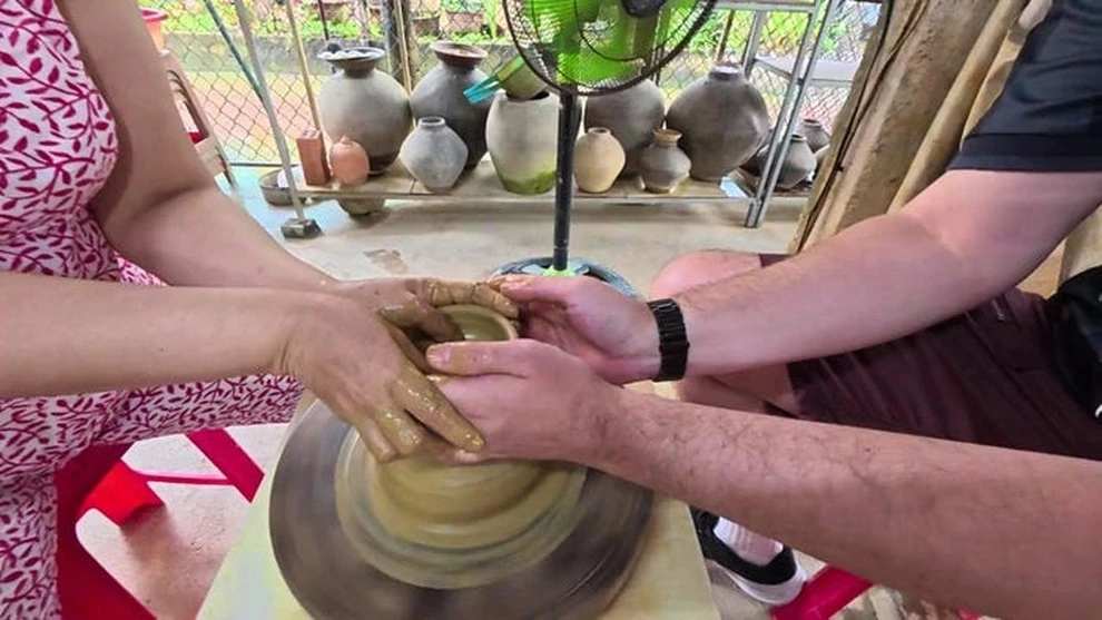 Khách Tây mê mẩn một nơi ở Việt Nam, ở gần nửa tháng vẫn muốn chơi tiếp
