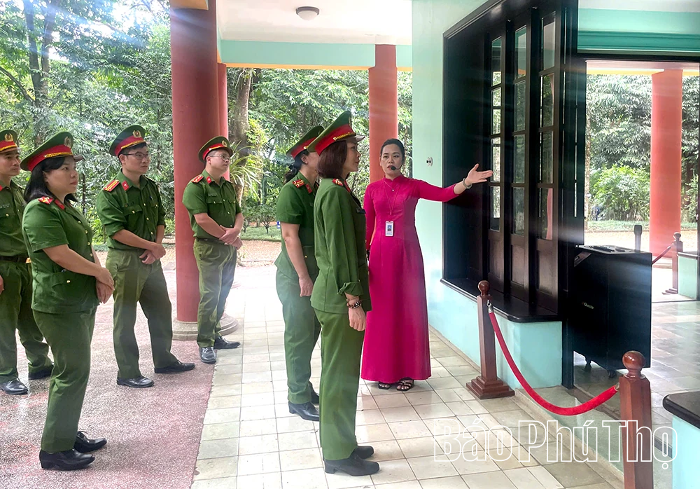 Thịnh Minh nỗ lực nâng cao chất lượng sinh hoạt chi bộ
