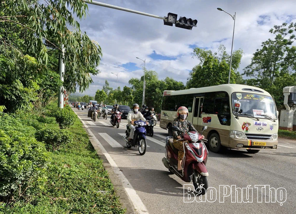 Khi dòng tiền ở lại quê nhà - Kỳ I: Nhịp sống mới ở làng quê