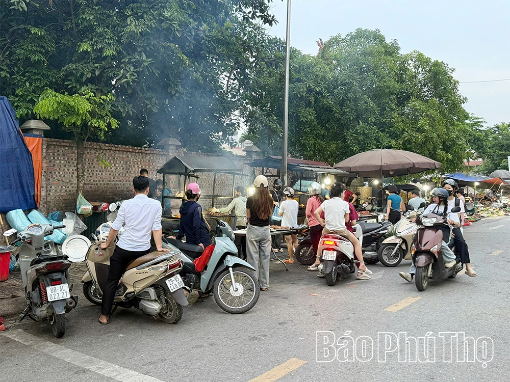 Khi dòng tiền ở lại quê nhà - Kỳ II: Khi làng quê là thị trường sôi động