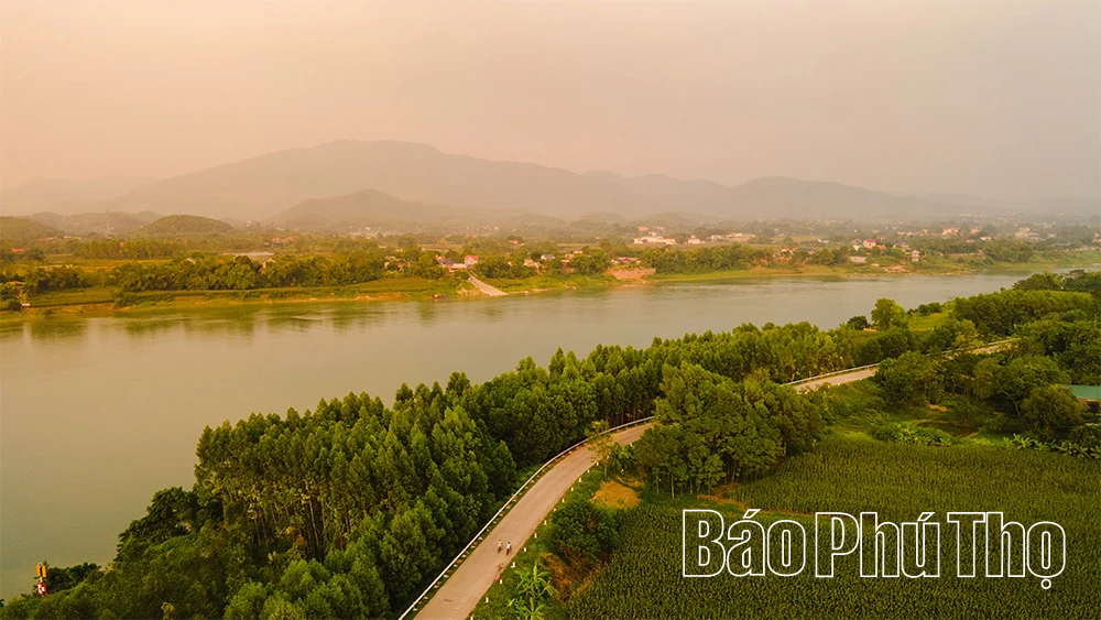 Bình yên bên dòng Lô giang