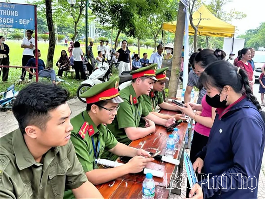 Công an xã Lập Thạch giữ vững bình yên nơi cơ sở