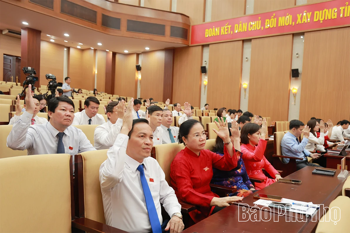 Bế mạc Kỳ họp thứ Ba, HĐND tỉnh khóa XX: Khẳng định bản lĩnh tăng trưởng và đổi mới tư duy quản trị