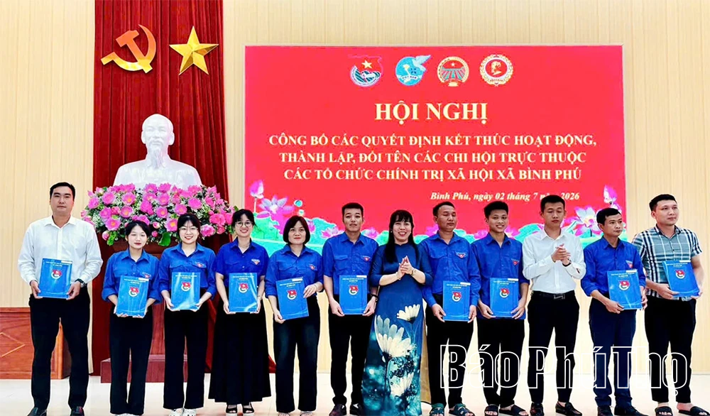 Bình Phú kiện toàn các chi hội, chi đoàn sau sắp xếp đơn vị thôn