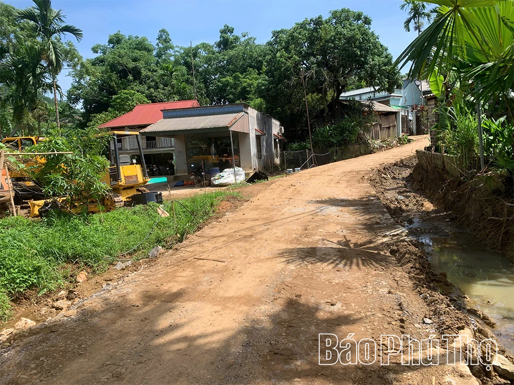 Hạ tầng giao thông, thúc đẩy kinh tế, cải thiện dân sinh ở xã Mường Thàng