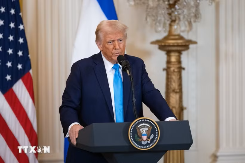 Tổng thống Mỹ Donald Trump tìm hướng kết thúc chiến tranh Ukraine