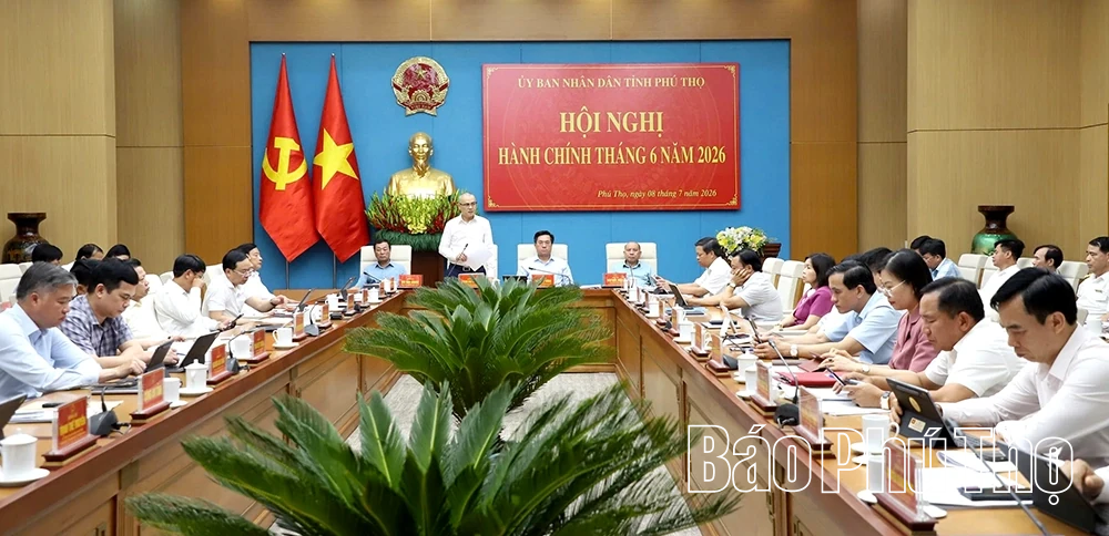 Khơi thông nguồn lực, quyết tâm đạt mục tiêu tăng trưởng hai con số