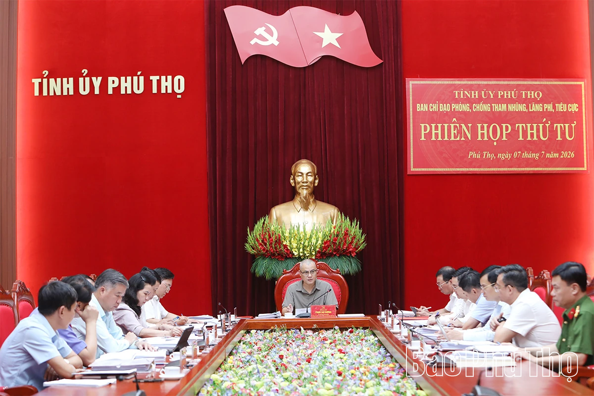 Ban Chỉ đạo phòng, chống tham nhũng, lãng phí, tiêu cực họp phiên thứ Tư