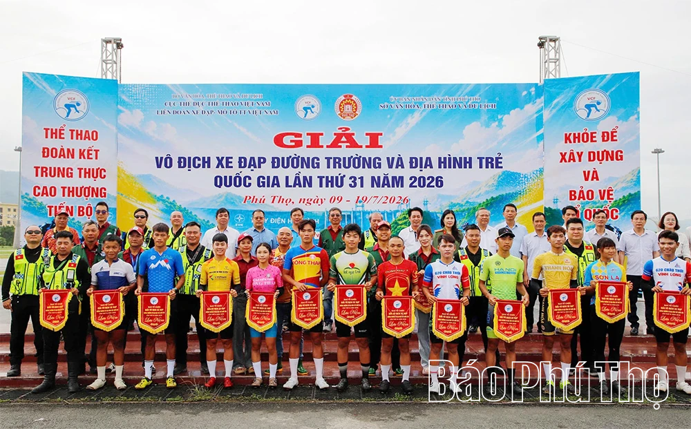 Cua-rơ Phú Thọ giành Huy chương Vàng ở nội dung mở màn Giải Vô địch Xe đạp trẻ quốc gia lần thứ 31 năm 2026