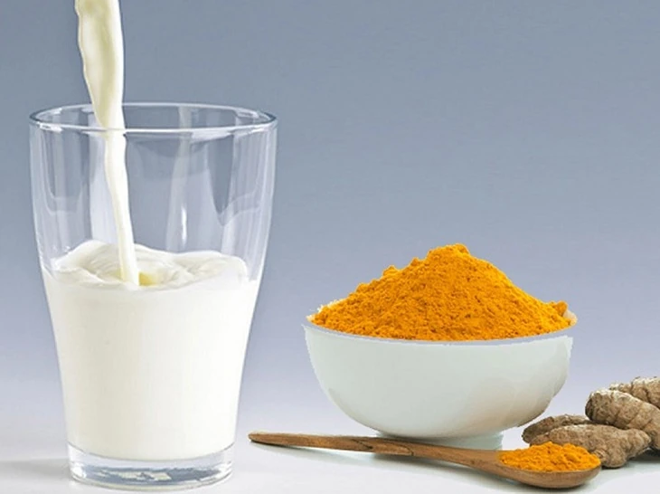 5 lợi ích của sữa nghệ đối với sức khỏe