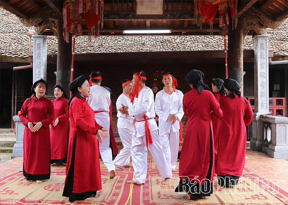 Mạch ngầm ngàn năm và khát vọng toàn cầu - Kỳ 3: Khát vọng Đất Tổ - Hội nhập và vươn mình