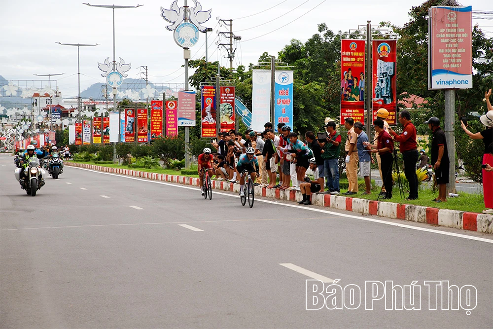 Bế mạc Giải Vô địch xe đạp đường trường và địa hình trẻ quốc gia lần thứ 31