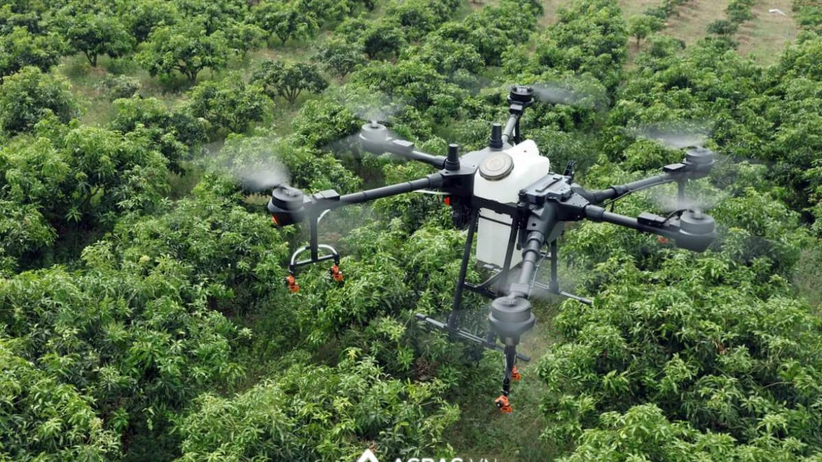 Học viện Drone AGTEK đào tạo Bằng lái máy bay chuẩn theo quy định mới
