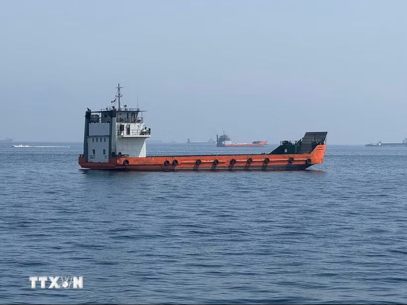 Mỹ trấn an thị trường dầu mỏ khi căng thẳng với Iran gia tăng