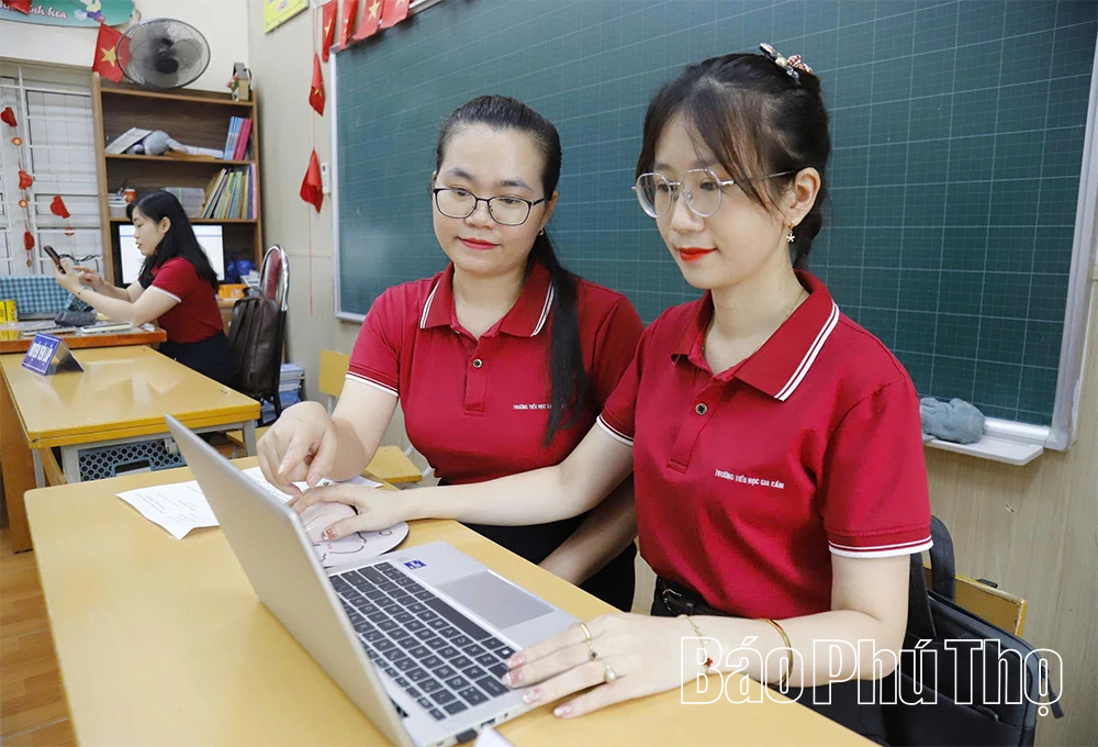 Tuyển sinh trực tuyến: Thuận lợi cho người dân
