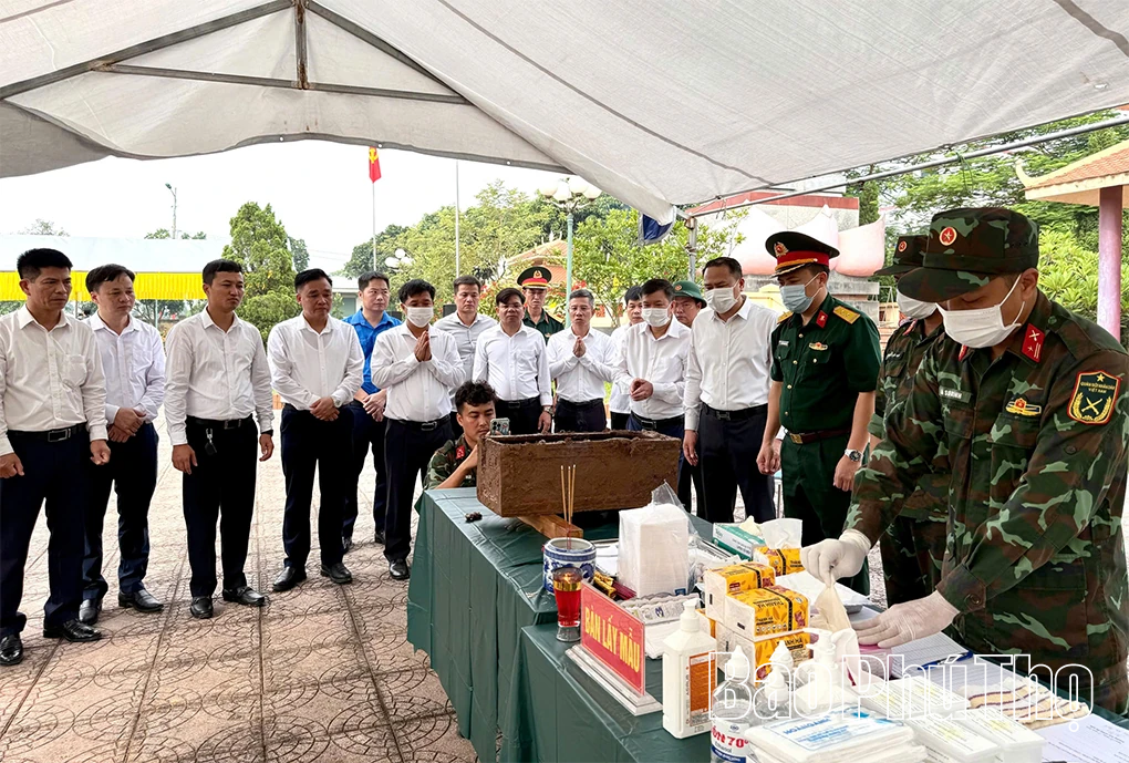 Liên Châu lấy mẫu ADN 46 phần mộ liệt sĩ