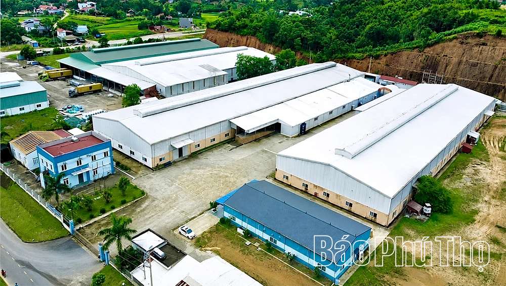 Gỡ khó, đẩy nhanh tiến độ&nbsp;các cụm công nghiệp