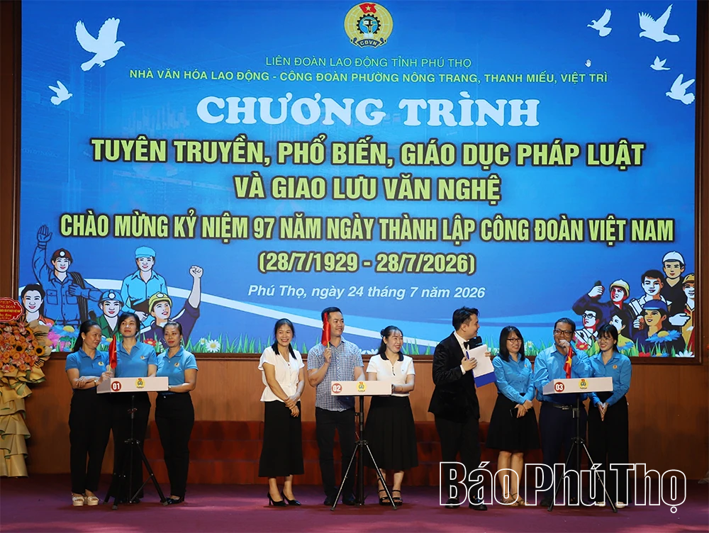 Nâng cao hiểu biết pháp luật, lan tỏa phong trào văn hóa trong đoàn viên, người lao động