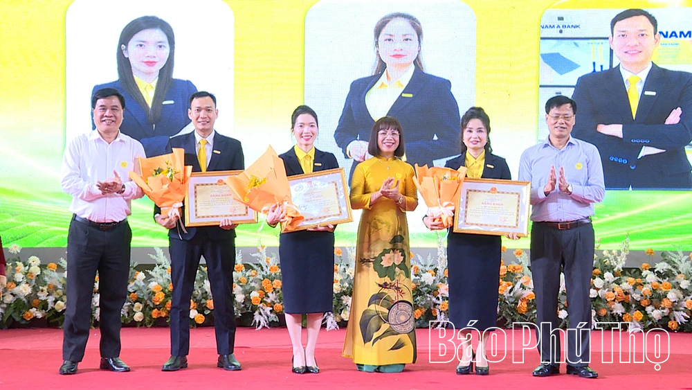 Nam A Bank Phú Thọ kỷ niệm 10 năm thành lập - Vững bước hôm nay, vươn tầm mai sau