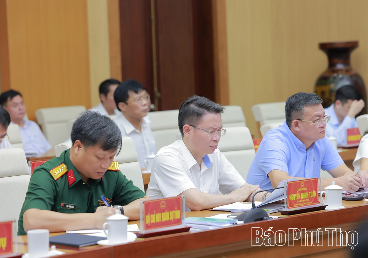 Tháo gỡ khó khăn, vướng mắc,&nbsp;khơi thông nguồn lực đầu tư, thúc đẩy phát triển kinh tế - xã hội của tỉnh
