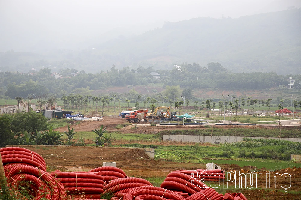 Chuyển động trên vùng dự án Kim Bôi, Dũng Tiến, Mường Vang -&nbsp;Kỳ 2: Đồng thuận để mở đường