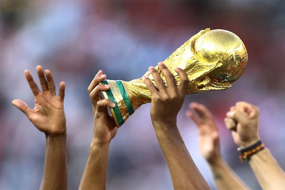 UEFA chính thức thông báo tẩy chay kế hoạch bán World Cup của FIFA
