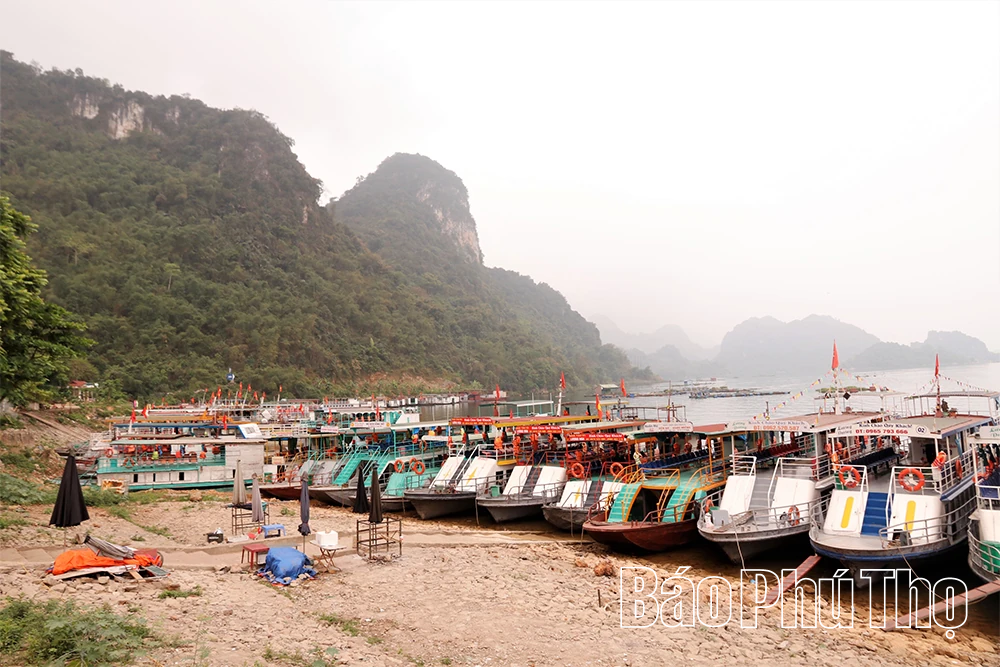 Khám phá du lịch hồ Hoà Bình