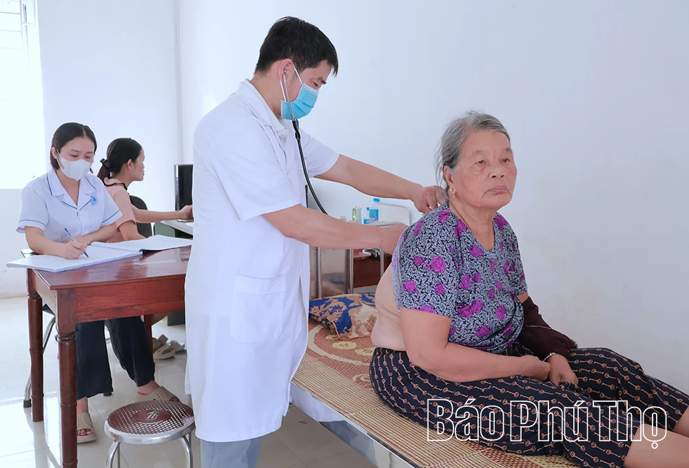 Yên Lập quan tâm chăm sóc sức khỏe Nhân dân