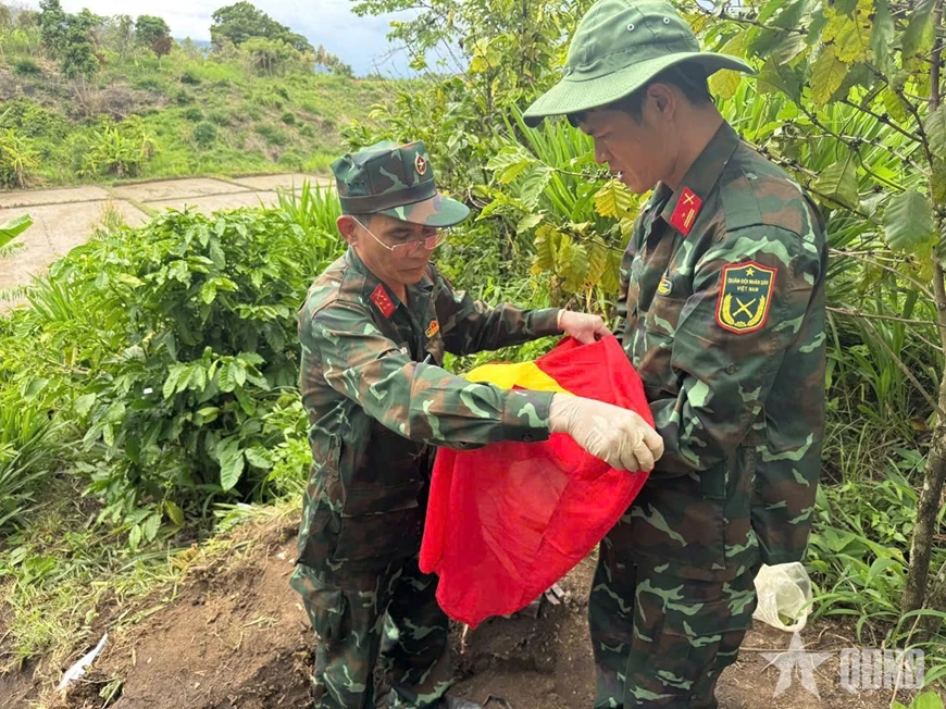 Lặng thầm làm việc nghĩa
