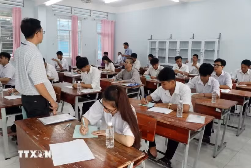 Thực hiện các nhiệm vụ trọng tâm trong năm học 2026-2027