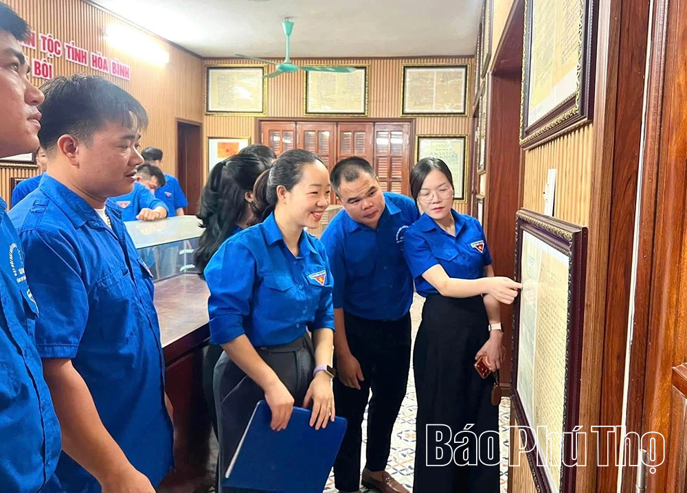 Mùa hè tình nguyện