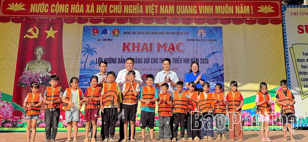 Mùa hè tình nguyện
