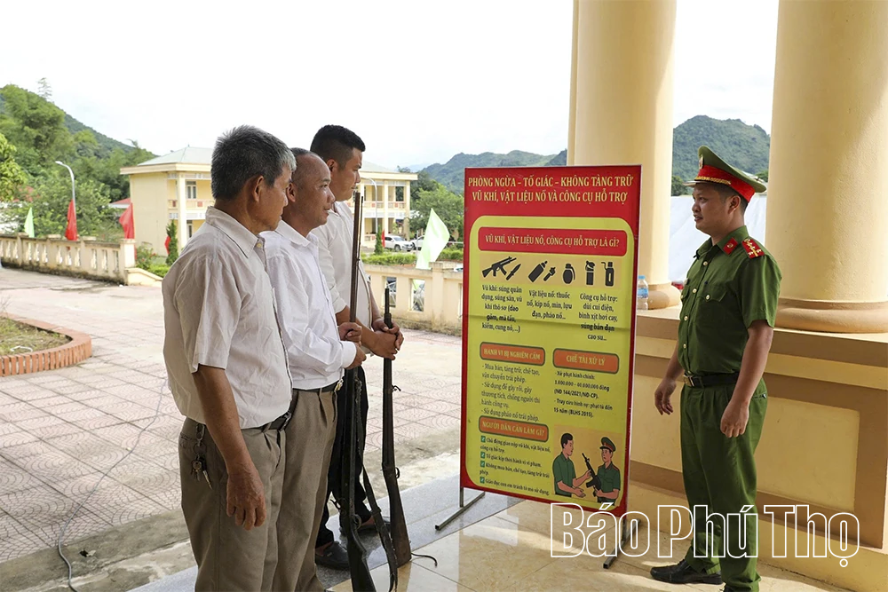 Kỳ Sơn phát động toàn dân tham gia bảo vệ an ninh Tổ quốc